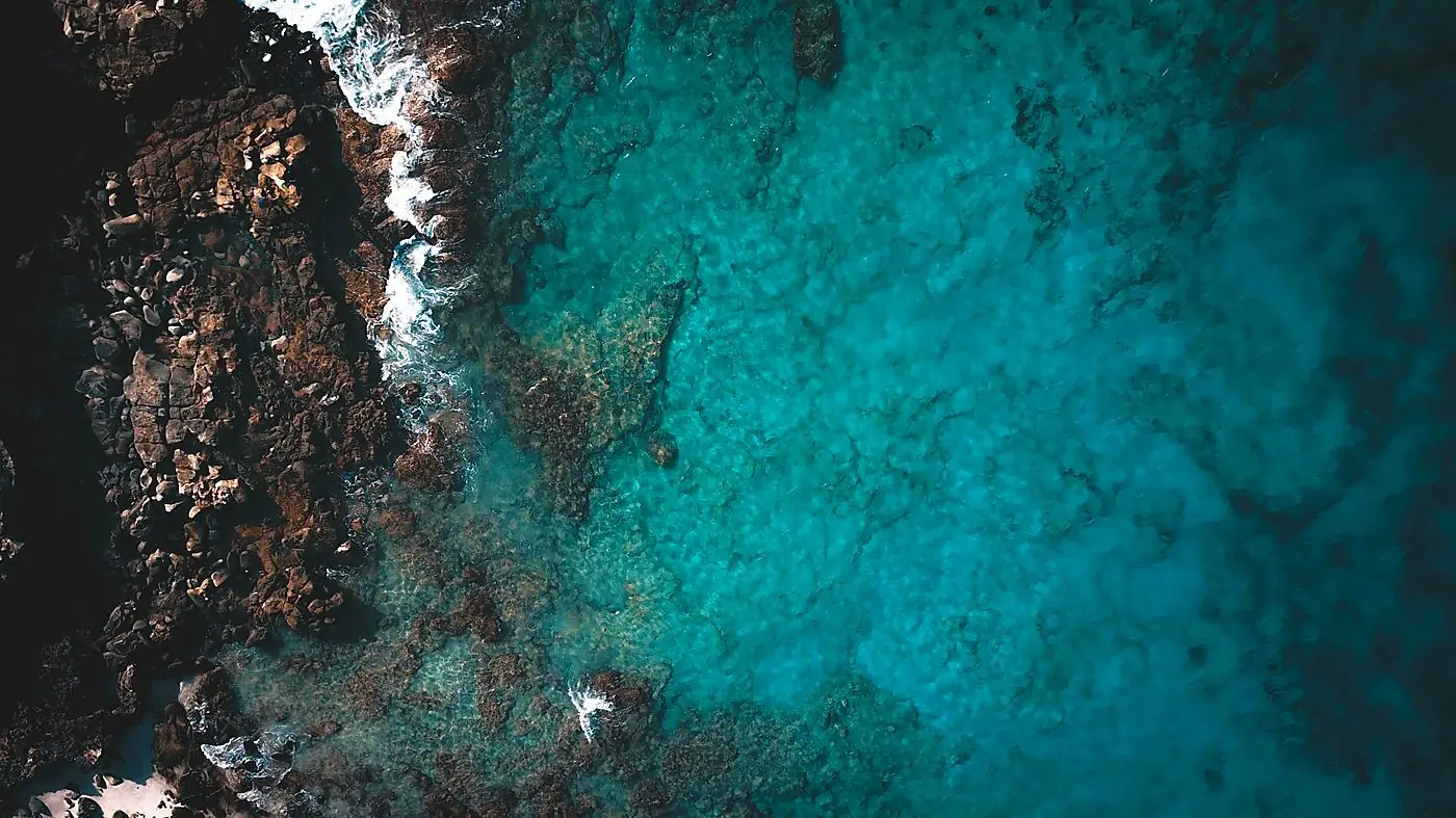 Costa rocas turquesa - Lanzarote